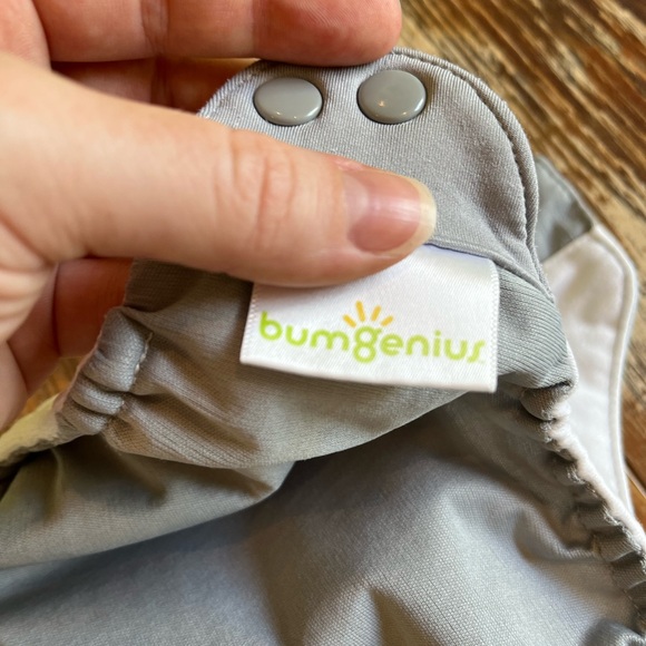 Bundle 10 BumGenius Cloth Diapers - Picture 5 of 5